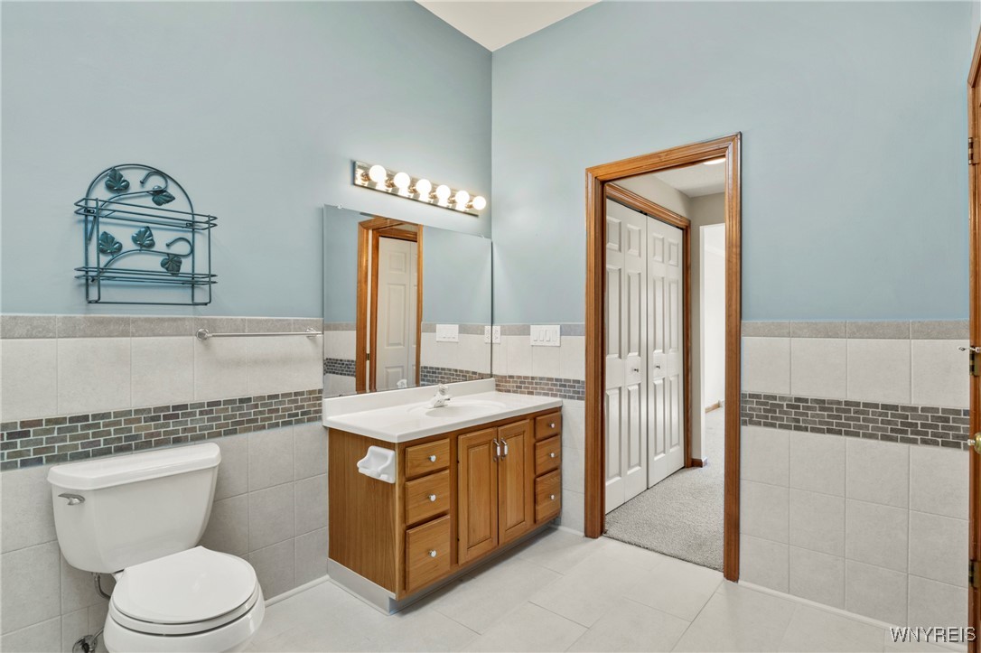 4185 Regents Park, Hamburg, New York image 18