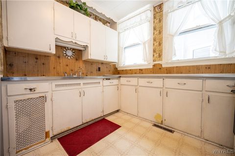 Tiny photo for 314 Bedford Avenue, Buffalo, NY 14216 (MLS # B1660146)