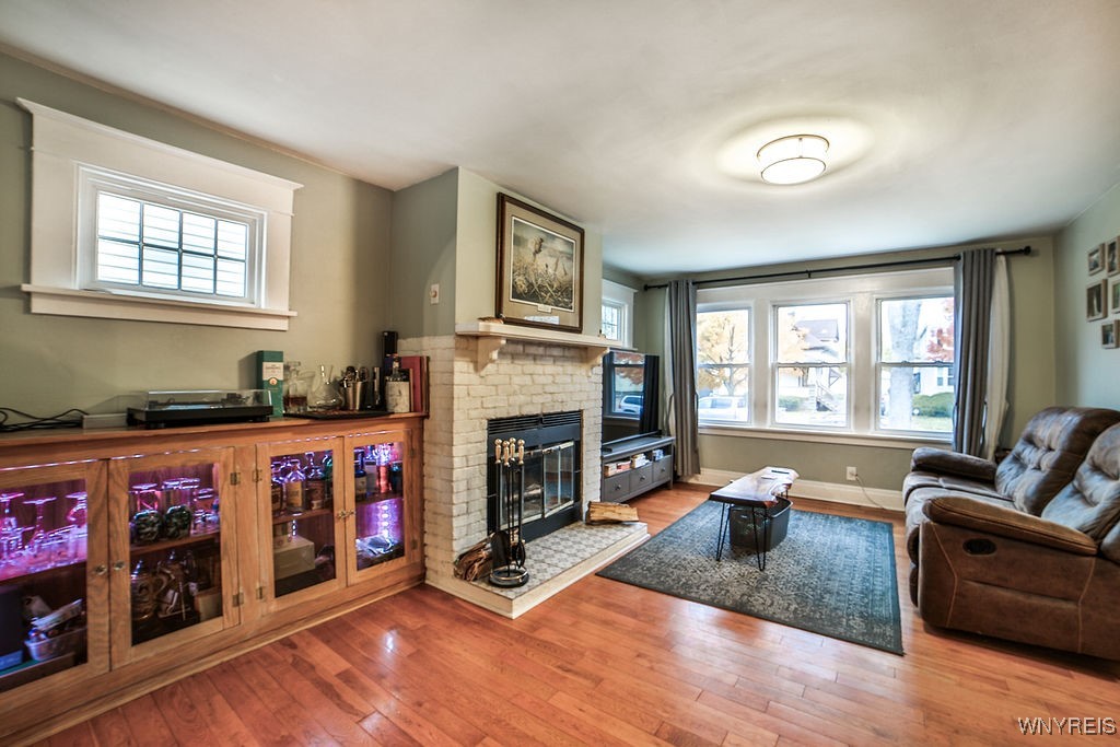 127 Stillwell Avenue