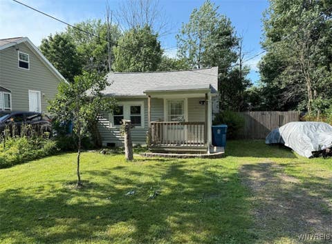 Photo for 464 Poplar Avenue