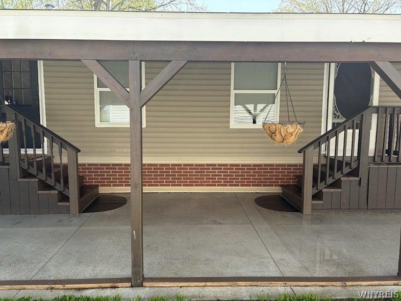 24 Maureen Avenue