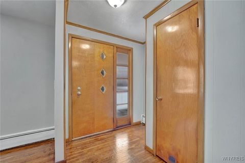 Tiny photo for 8426 Maplewood Drive, Royalton, NY 14067 (MLS # B1655461)