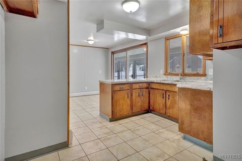 Tiny photo for 8426 Maplewood Drive, Royalton, NY 14067 (MLS # B1655461)