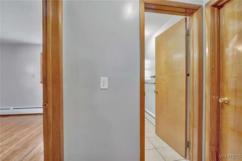 Tiny photo for 8426 Maplewood Drive, Royalton, NY 14067 (MLS # B1655461)