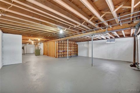 Tiny photo for 8426 Maplewood Drive, Royalton, NY 14067 (MLS # B1655461)