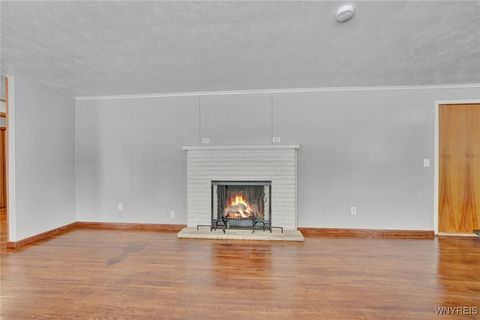 Tiny photo for 8426 Maplewood Drive, Royalton, NY 14067 (MLS # B1655461)