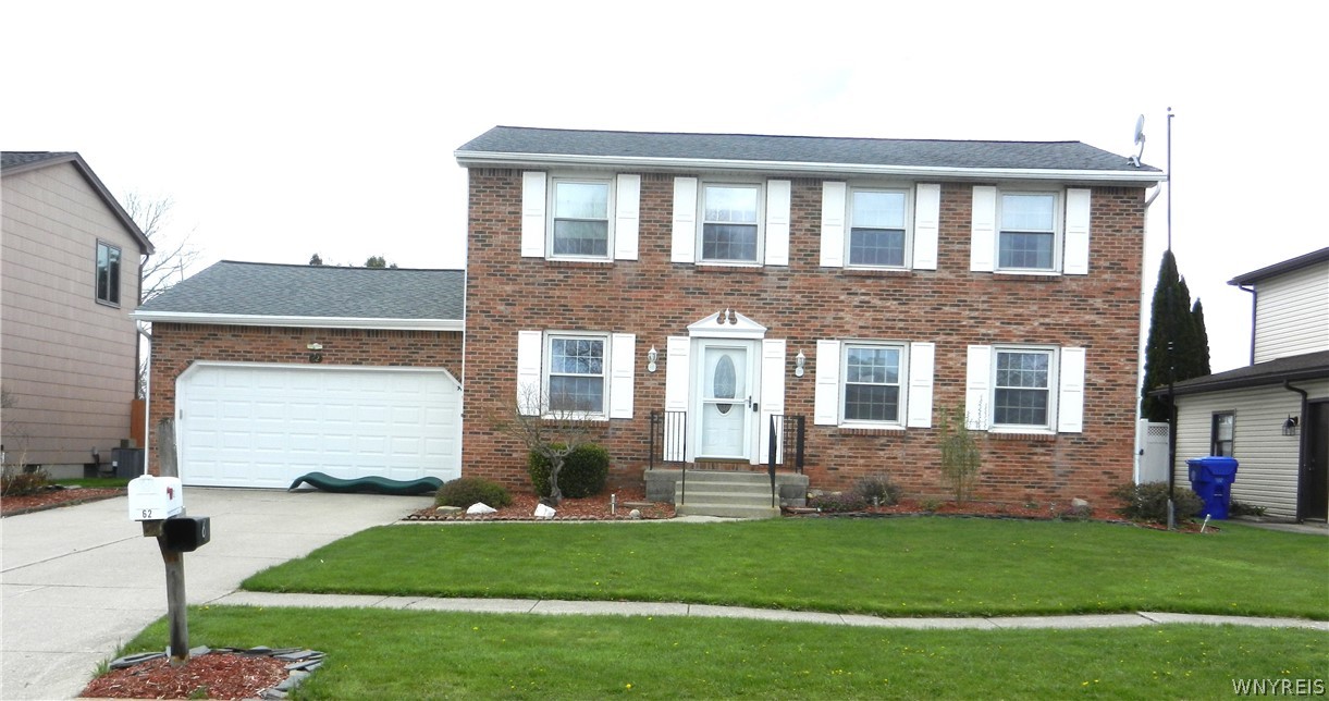 Photo 1 of 23 — 62 Deer Chase Rd Road, West Seneca, NY 14224