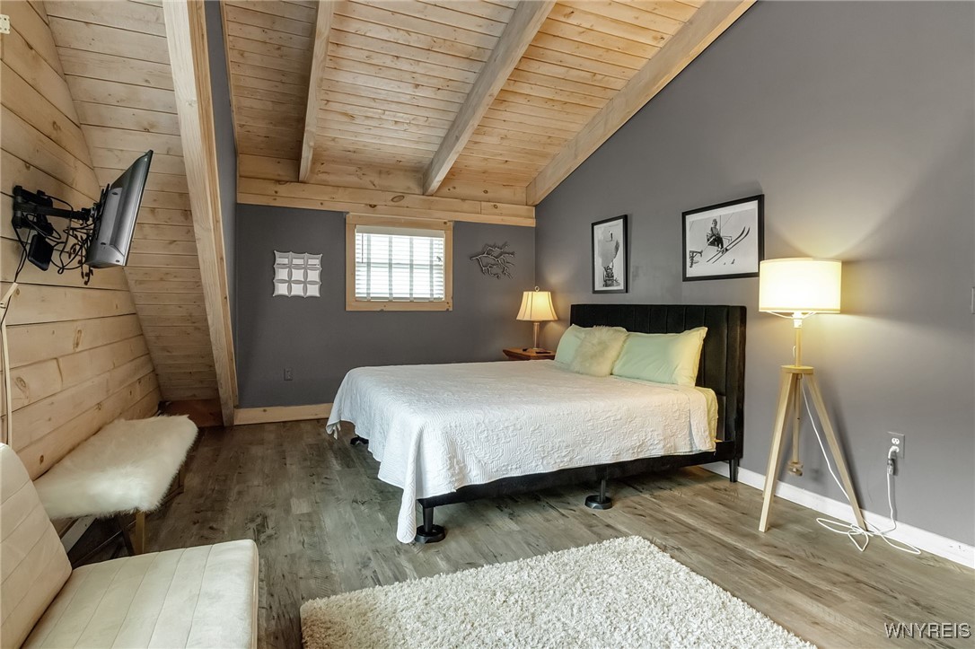 Ellicottville, New York 14731, United States, 5 Bedrooms Bedrooms, ,3 BathroomsBathrooms,Residential,Active,206470