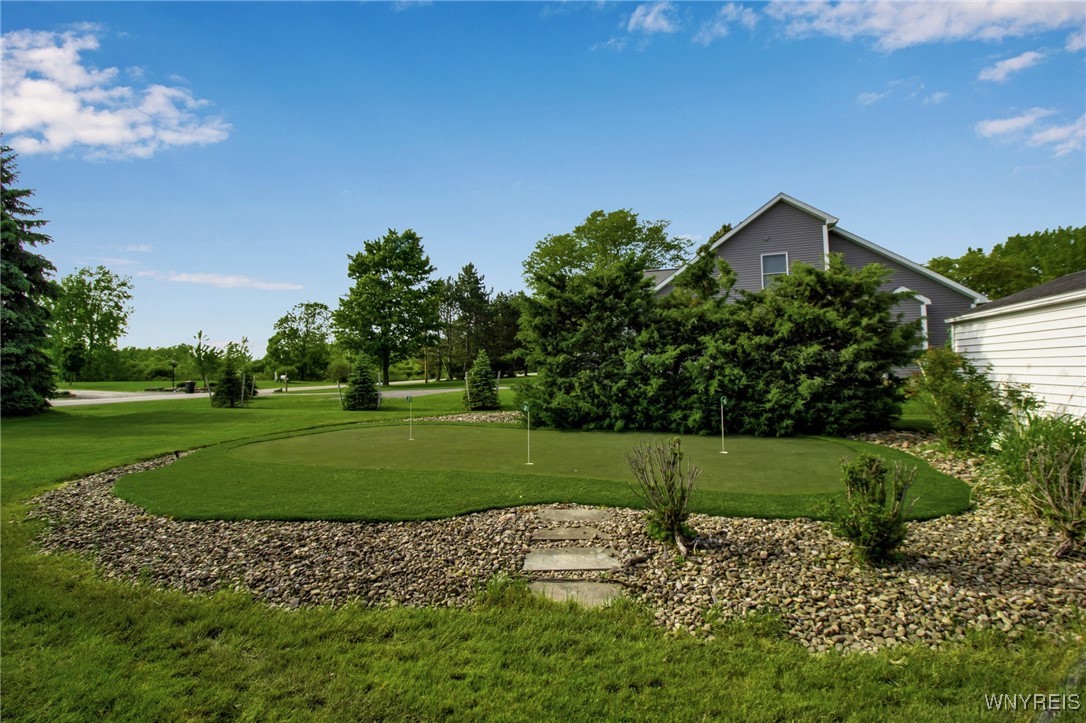 9100 Beech Meadow Court, Clarence, New York image 35