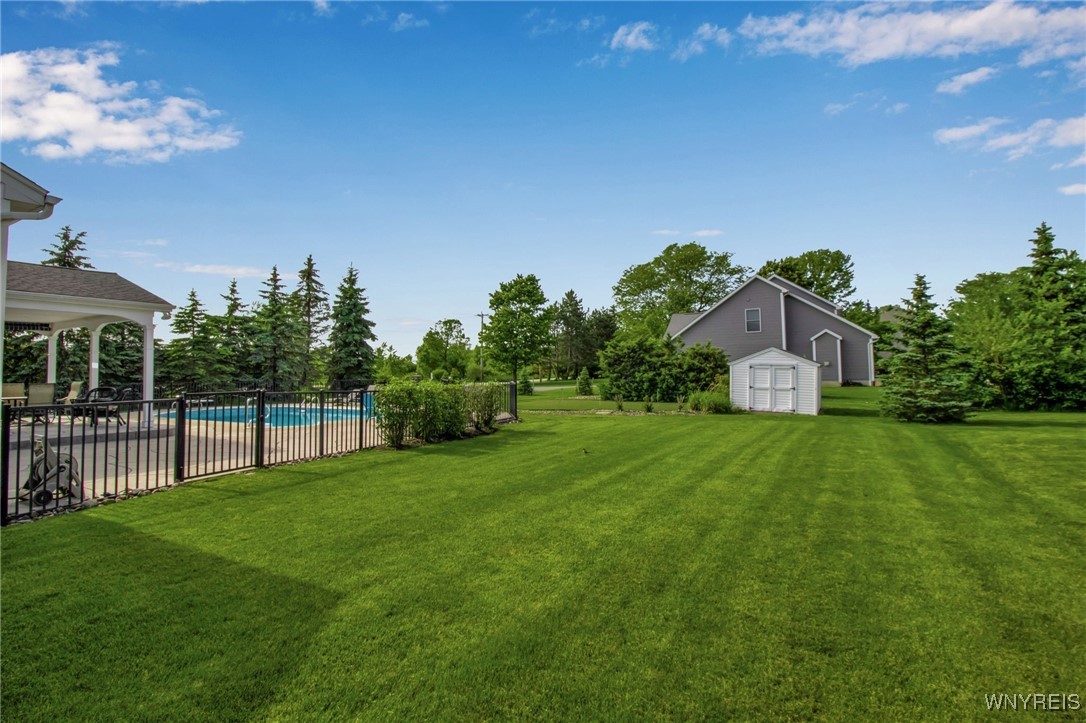 9100 Beech Meadow Court, Clarence, New York image 33