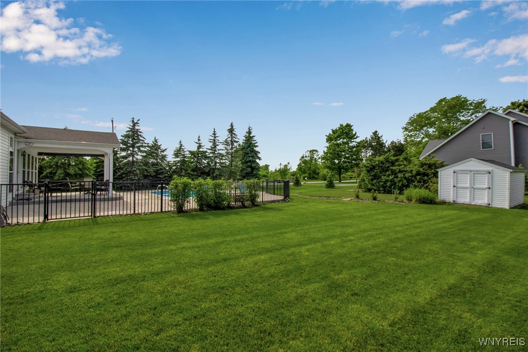 9100 Beech Meadow Court, Clarence, New York image 34