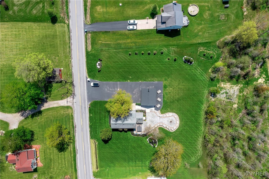 9895 Tonawanda Creek Road, Clarence, New York image 43