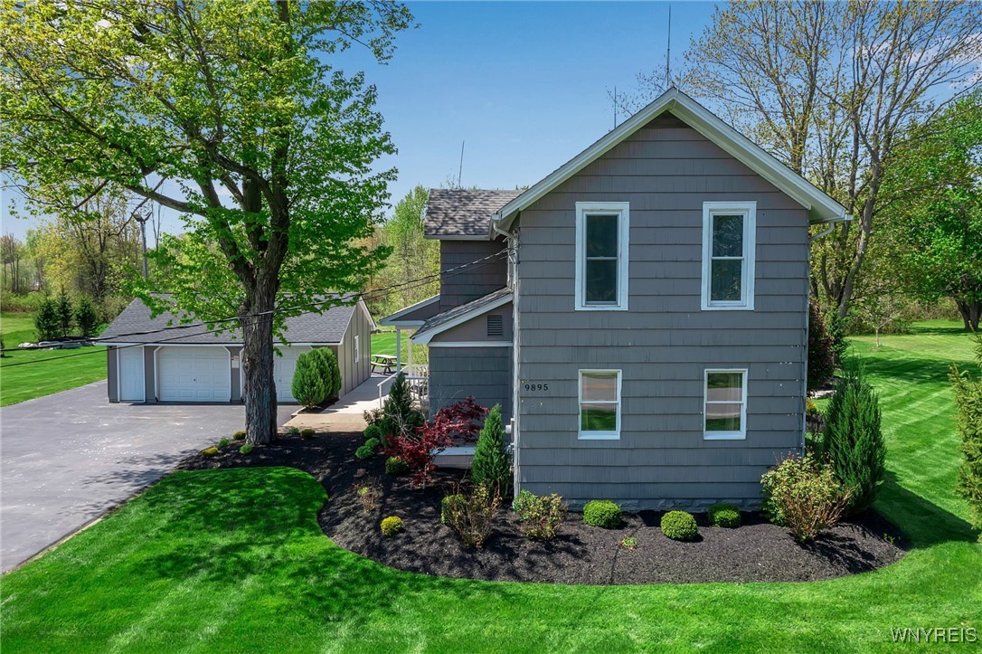 9895 Tonawanda Creek Road