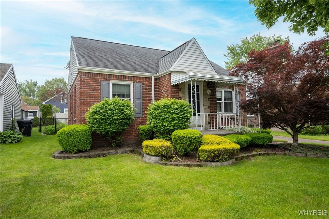 85 Harding Avenue