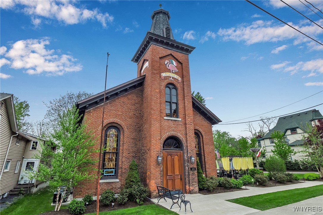 10678 Main Street