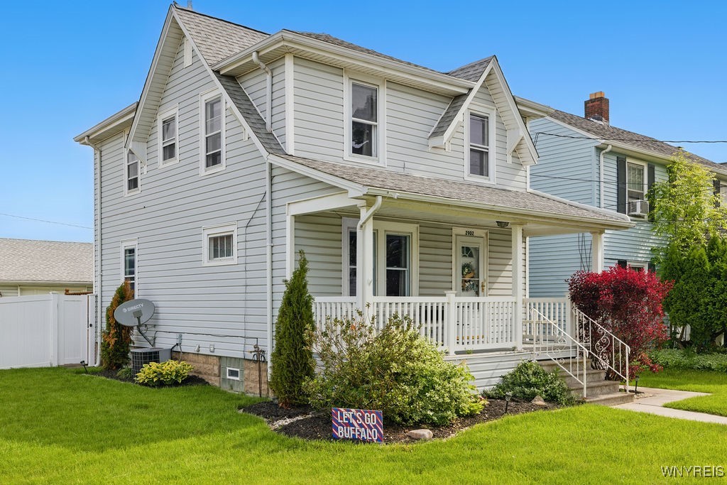 2902 Michigan Avenue, Niagara Falls, New York image 1