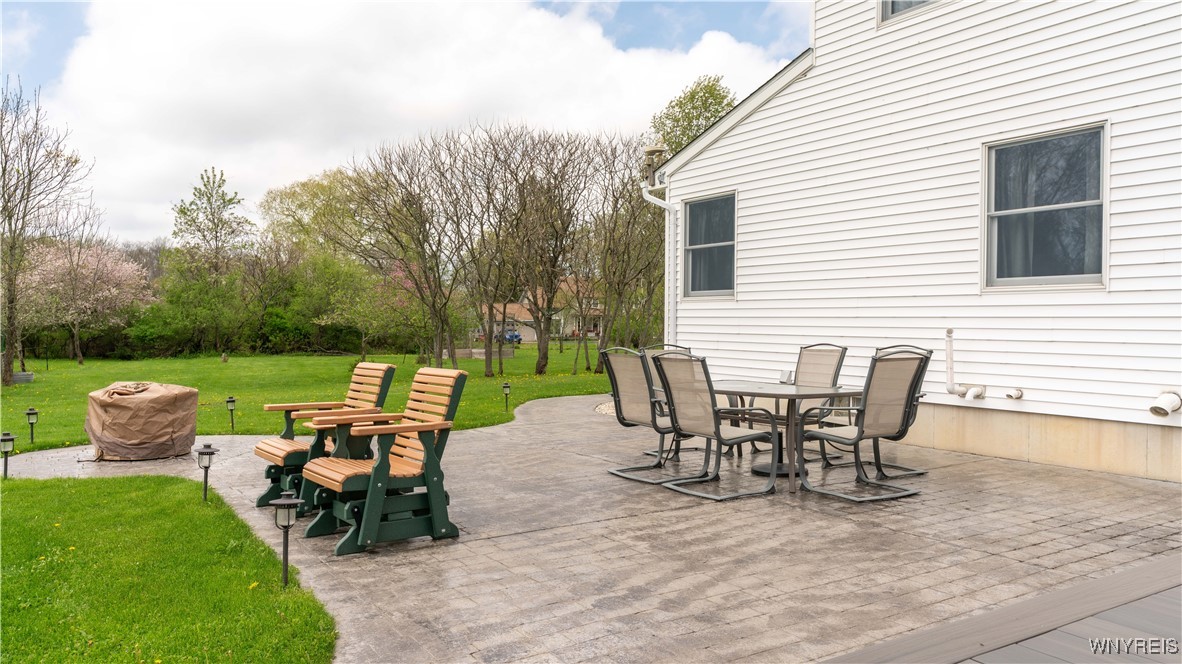 6235 Powers Road, Orchard Park, New York image 32