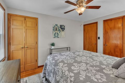 Tiny photo for 801 S Huth Road, Cheektowaga, NY 14225 (MLS # B1688954)