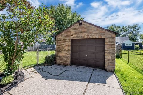 Tiny photo for 801 S Huth Road, Cheektowaga, NY 14225 (MLS # B1688954)