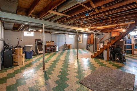 Tiny photo for 801 S Huth Road, Cheektowaga, NY 14225 (MLS # B1688954)