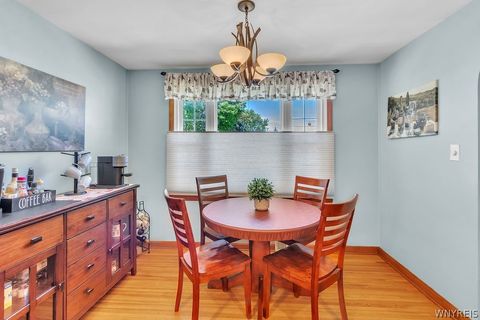 Tiny photo for 801 S Huth Road, Cheektowaga, NY 14225 (MLS # B1688954)
