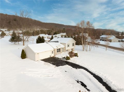 Photo of 10 Sunburst Lane, Allegany, NY 14706 (MLS # B1655269)