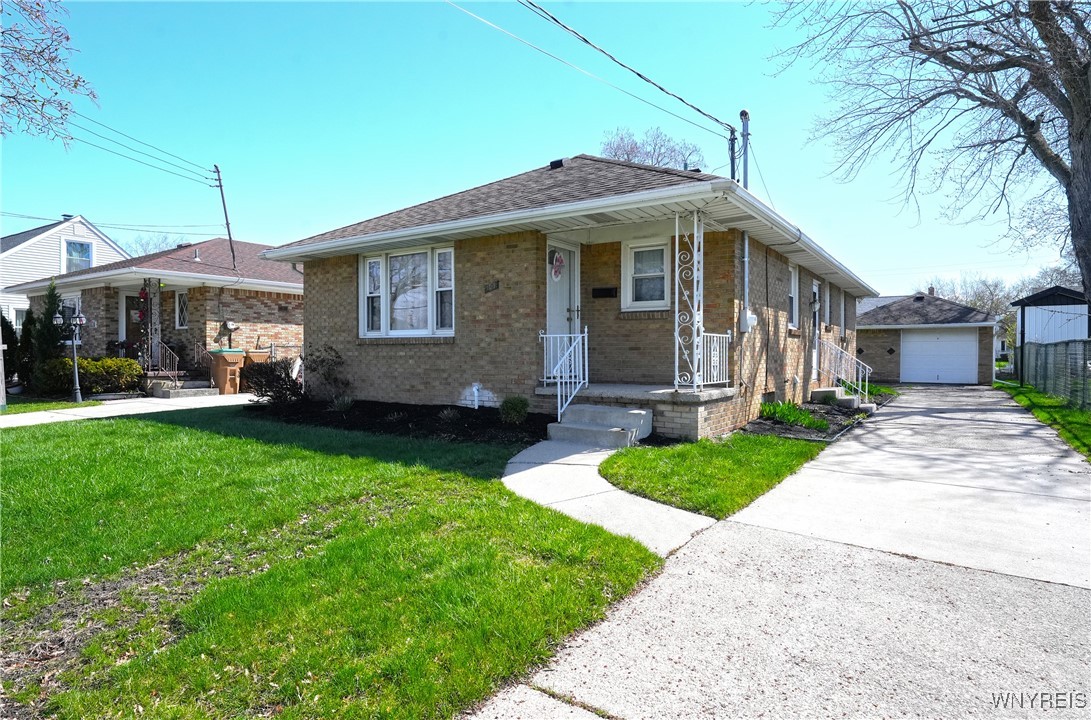 191 Alaska Street, Cheektowaga, New York image 2