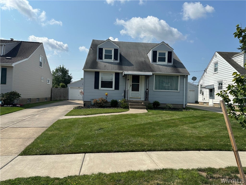 Photo of 14 Quaker Ridge Road, Tonawanda, NY 14150 (MLS # B1703890)