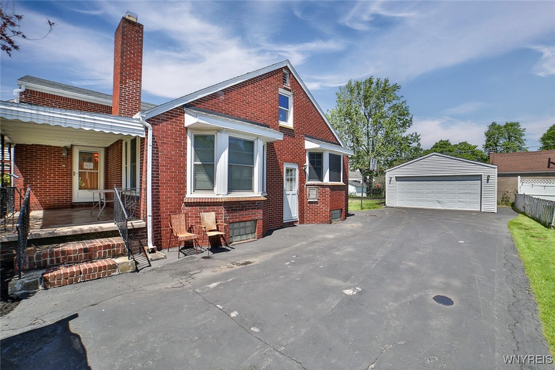 696 Cleveland Drive, Cheektowaga, New York image 36