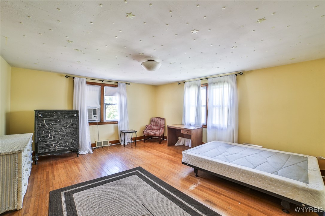 696 Cleveland Drive, Cheektowaga, New York image 23