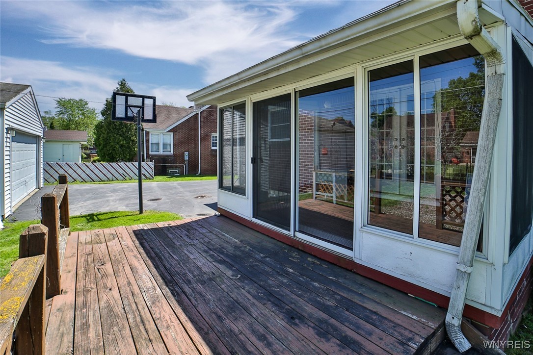 696 Cleveland Drive, Cheektowaga, New York image 40