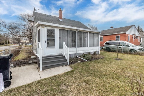 Tiny photo for 936 92nd Street, Niagara Falls, NY 14304 (MLS # B1669542)
