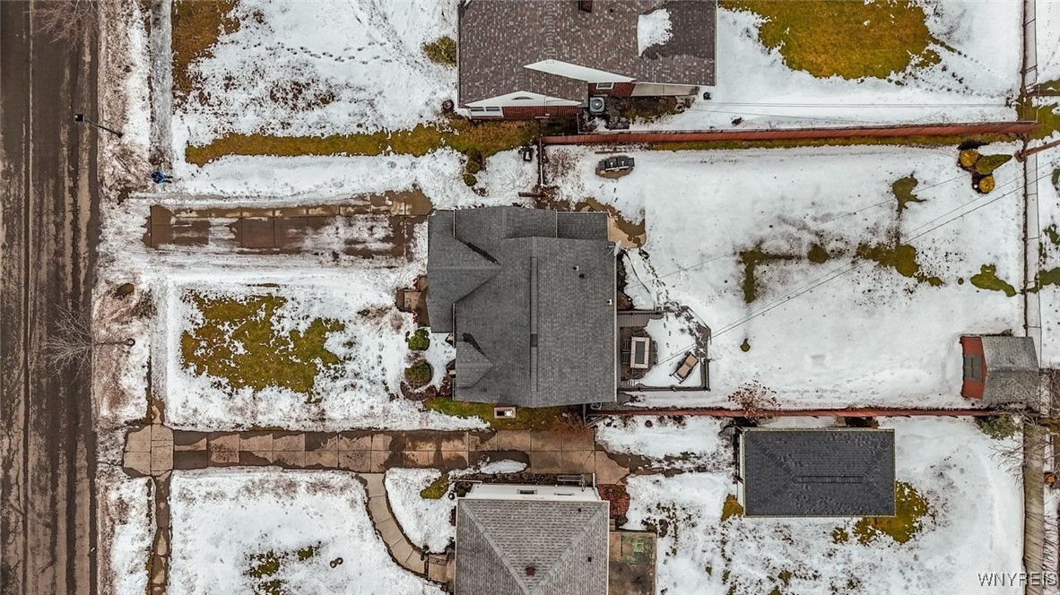 156 Hampton Parkway, Tonawanda, New York image 37