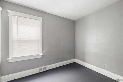 Tiny photo for 213 Westminster Avenue, Buffalo, NY 14215 (MLS # B1655333)