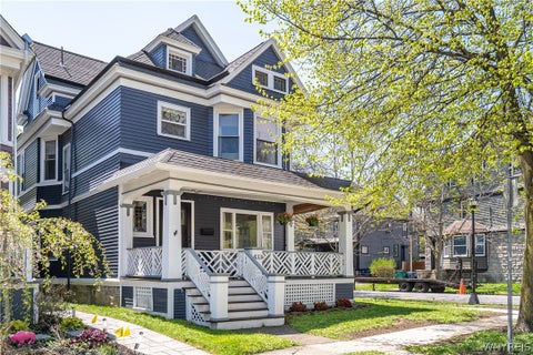Homes For Sale - 433 Breckenridge Street<br/> Buffalo, NY 14213