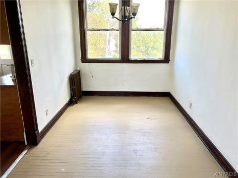 Tiny photo for 565 7th Street, Niagara Falls, NY 14301 (MLS # B1715125)