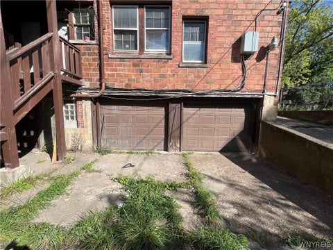 Tiny photo for 565 7th Street, Niagara Falls, NY 14301 (MLS # B1715125)