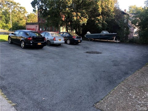 Tiny photo for 565 7th Street, Niagara Falls, NY 14301 (MLS # B1715125)