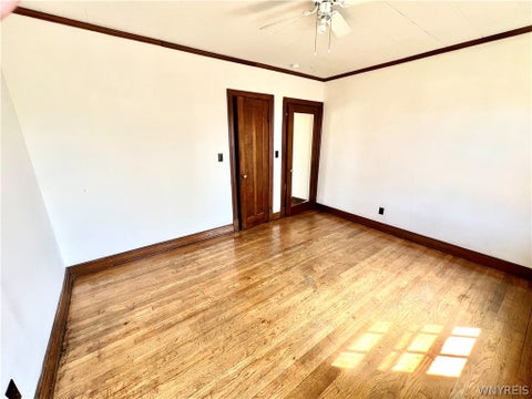 Tiny photo for 565 7th Street, Niagara Falls, NY 14301 (MLS # B1715125)