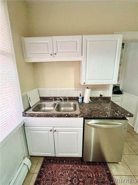 Tiny photo for 711 Lafayette Avenue #Lower, Buffalo, NY 14222 (MLS # B1723782)