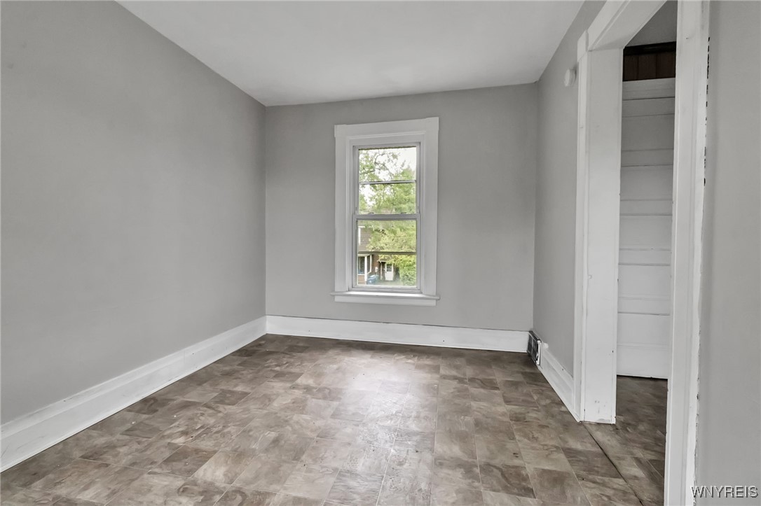 1706 Whitney Avenue, Niagara Falls, New York image 11