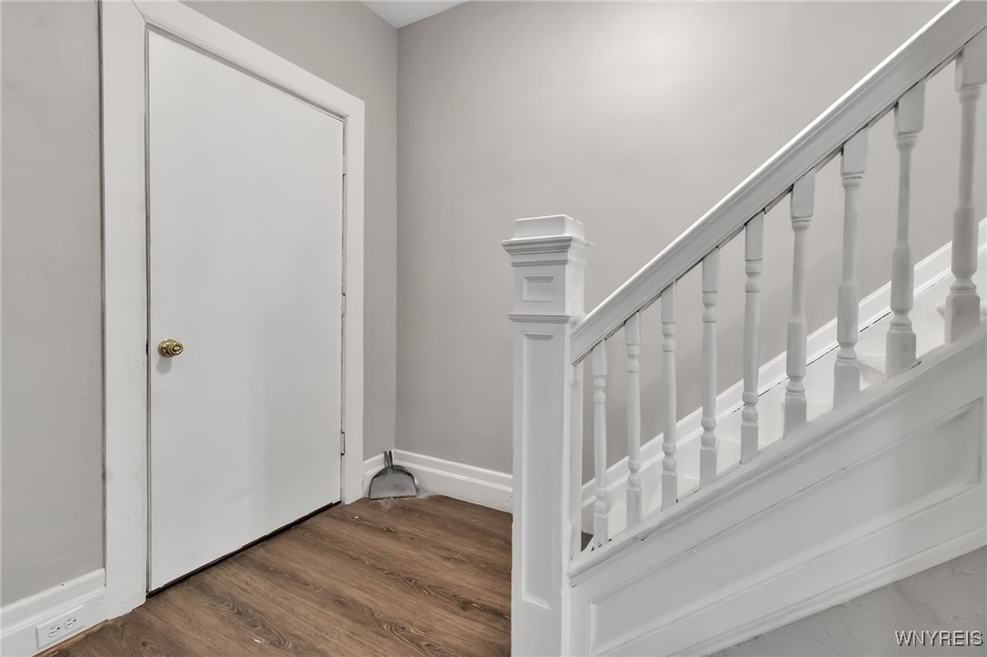1706 Whitney Avenue, Niagara Falls, New York image 4