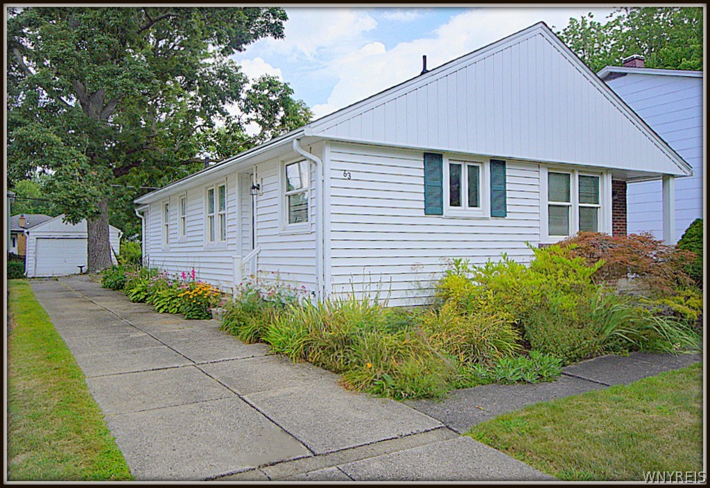 View Amherst, NY 14226 house