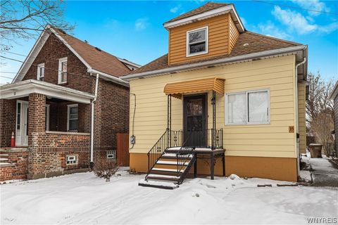 Photo of 35 Reo Avenue, Cheektowaga, NY 14211 (MLS # B1669816)