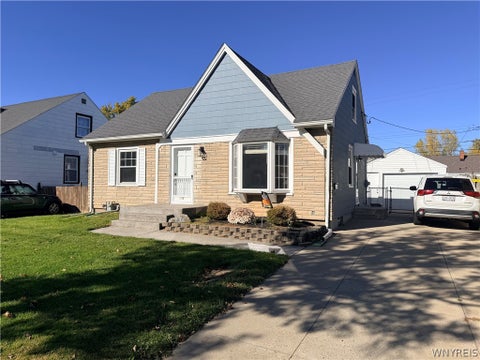 Photo of 136 Cleveland Drive, Tonawanda, NY 14223 (MLS # B1724269)