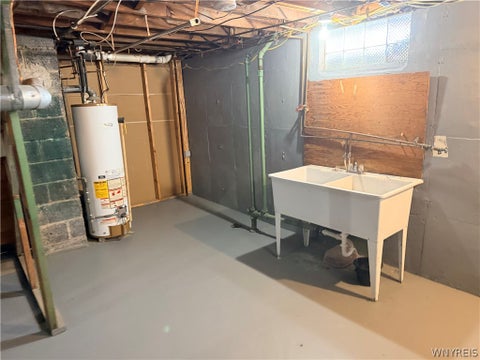 Tiny photo for 136 Cleveland Drive, Tonawanda, NY 14223 (MLS # B1724269)
