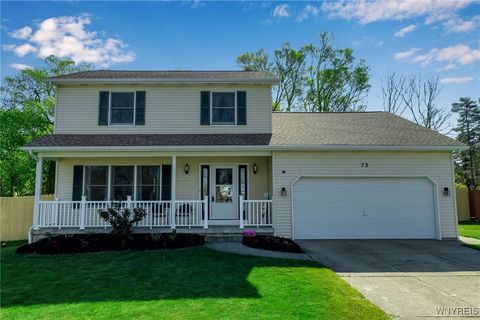 73 Michaels Walk Lancaster NY 14086