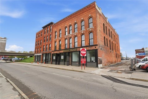 Apartment For Rent - 136 Seneca Street<br/> Buffalo, NY 14203