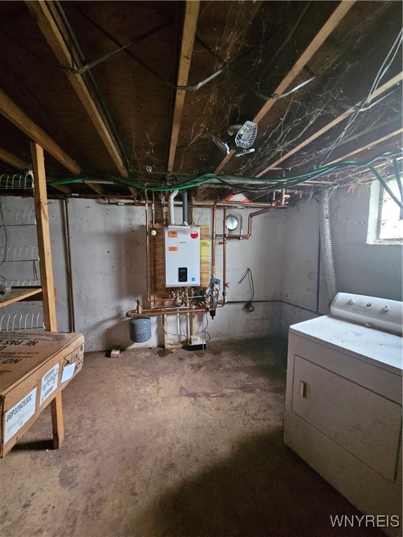 2711 Lenox Road, Collins, New York image 22
