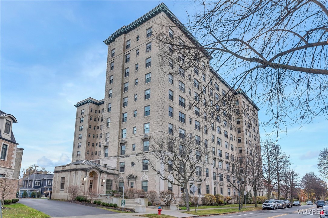 33 Gates Circle #5G, Buffalo, New York image 1